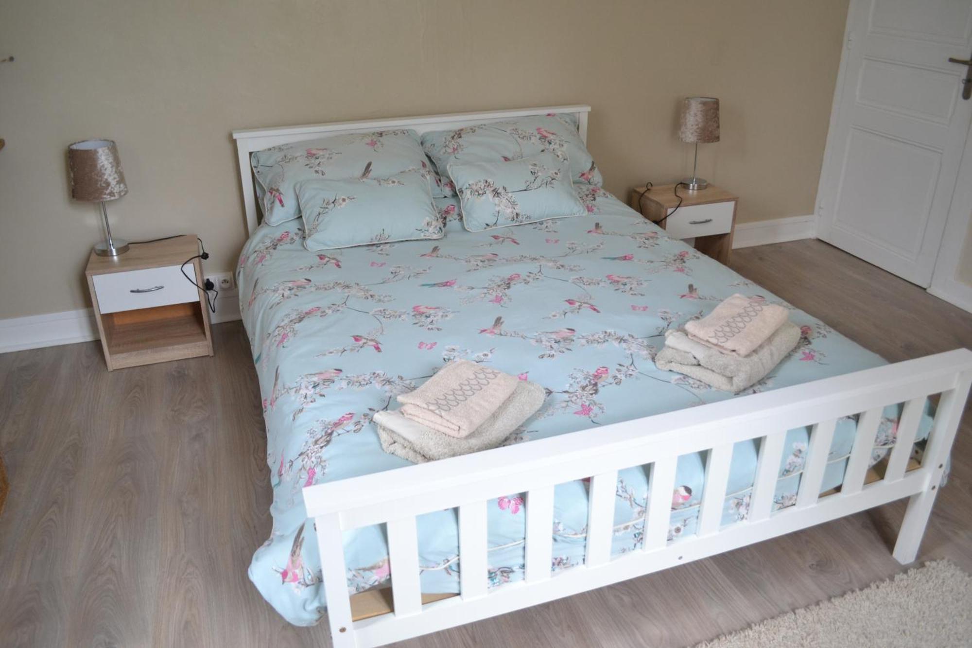 Les Bruyeres B&B Montbron Экстерьер фото